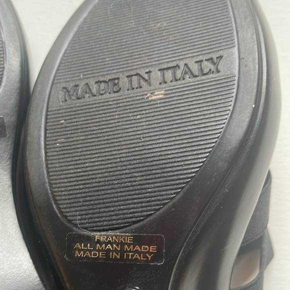 Italian Shoemakers. Size 8. Black Strapless Heels with Rhinestones. - Picture 3 of 10